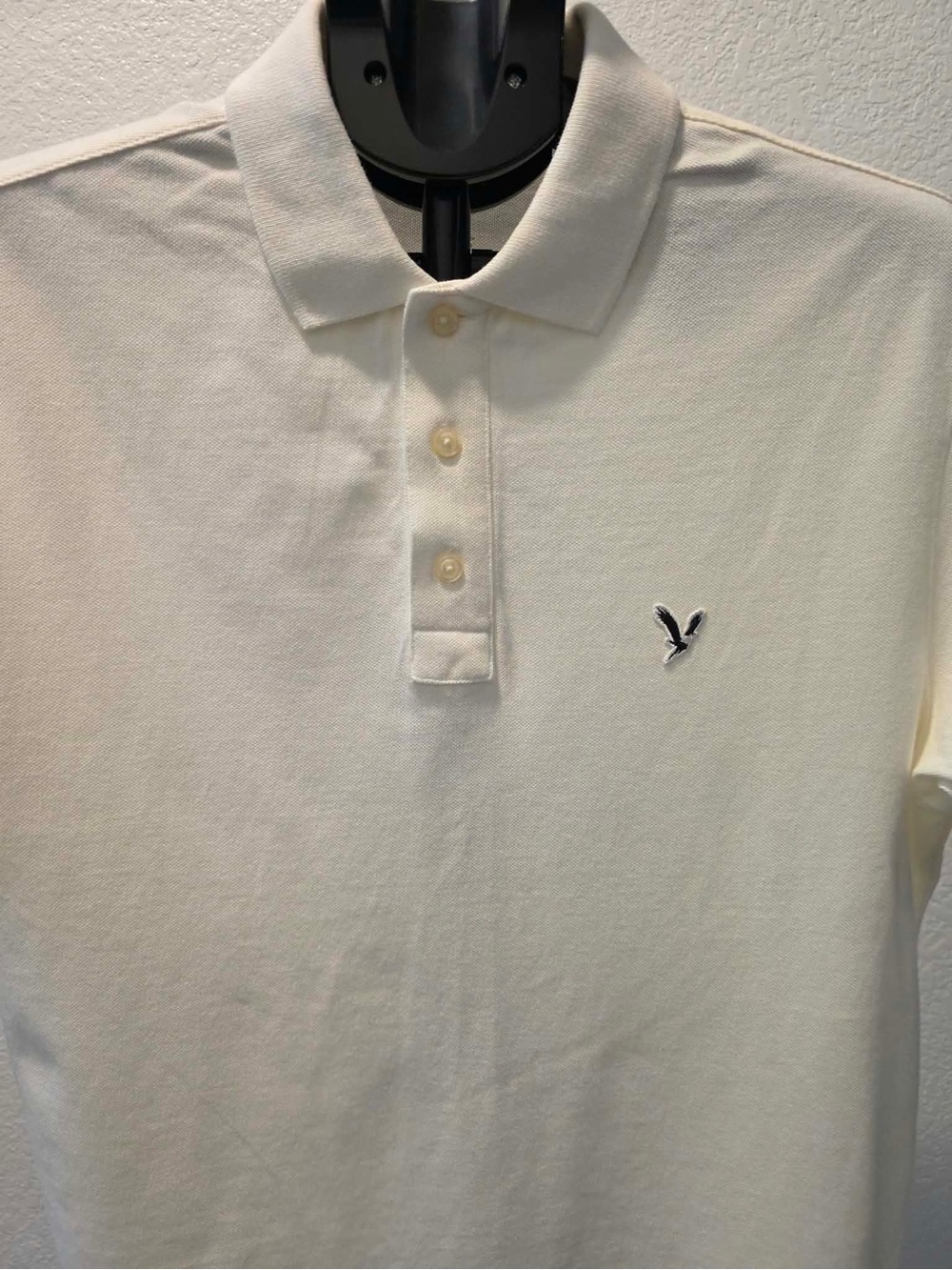 American Eagle Outfitters Men's Cream Polo with Embroidered Eagle